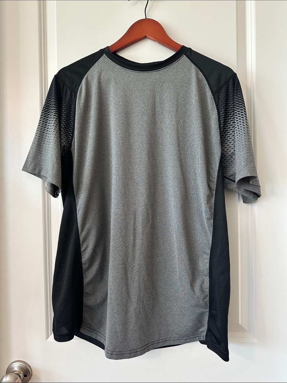 Liberty Pro Black & Gray Athletic Crew Neck Shirt